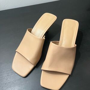 H&M Women's Beige Mules